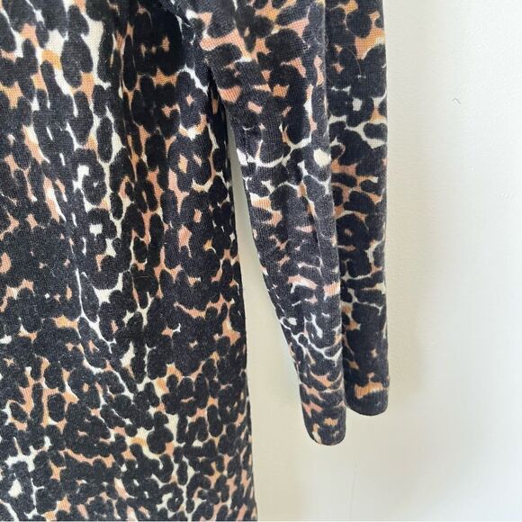 Talbots Petites Leopard Print Round Neck Pure Merino Wool Sweater - Picture 4 of 6